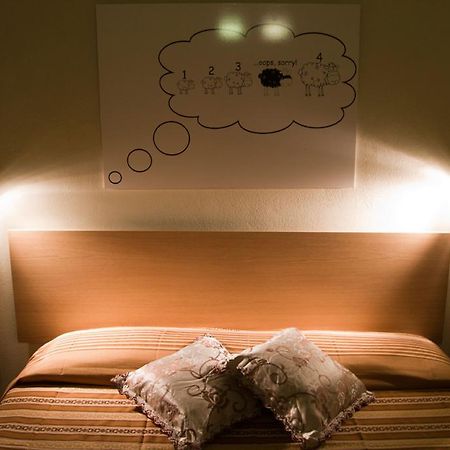 La Sella Del Diavolo Guest House กาญารี ภายนอก รูปภาพ