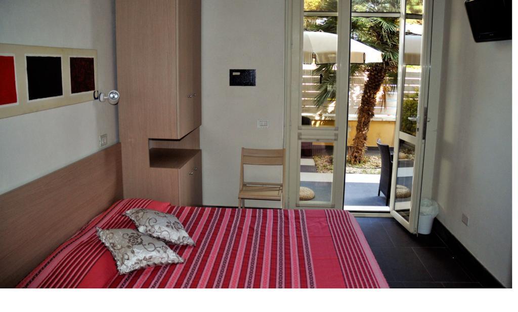 La Sella Del Diavolo Guest House กาญารี ภายนอก รูปภาพ